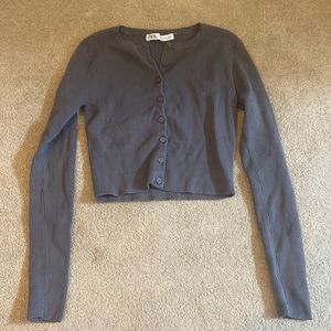 cute grey button up top!